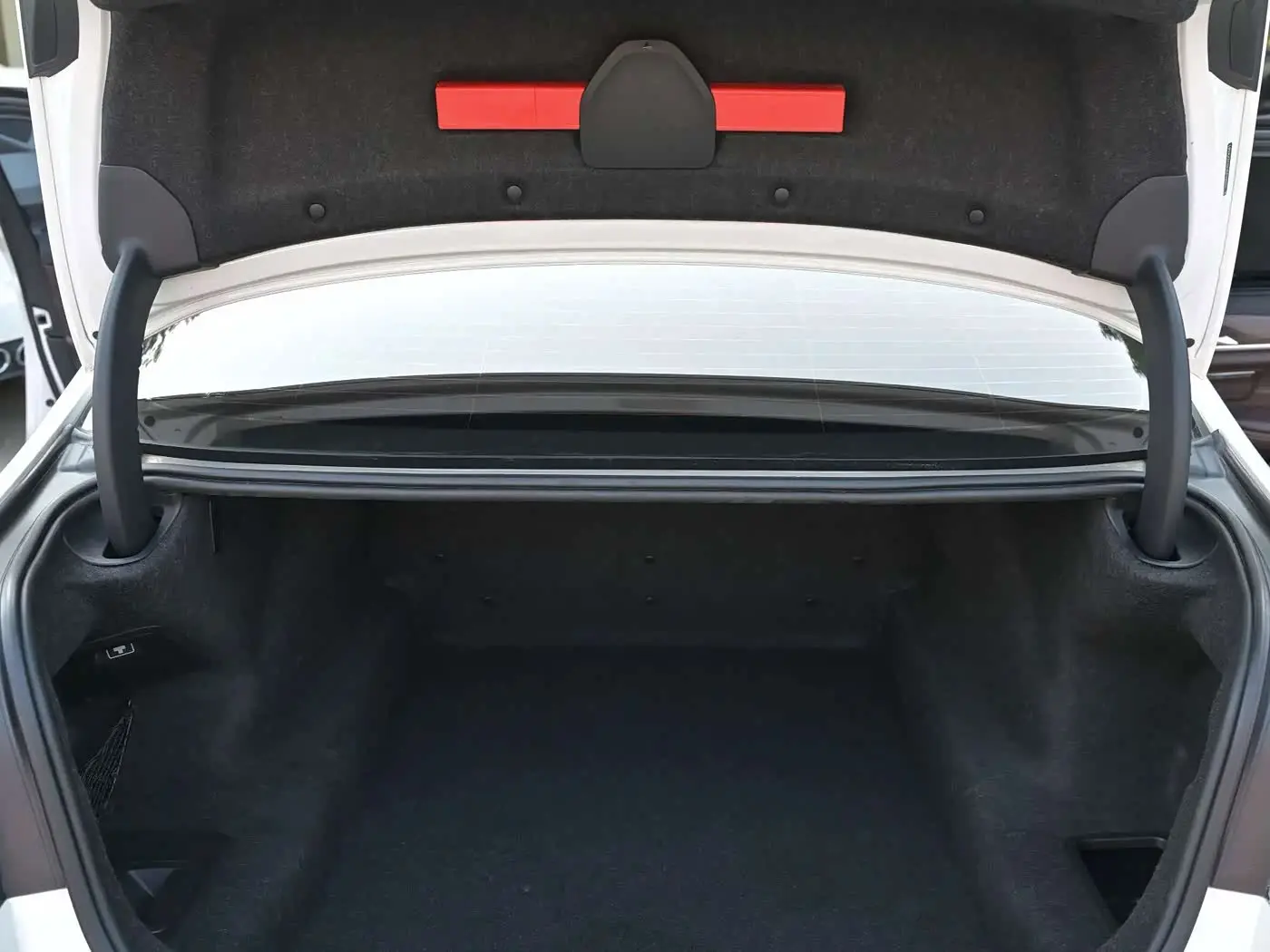 BMW 5 Series 2018 — Фото 11/11