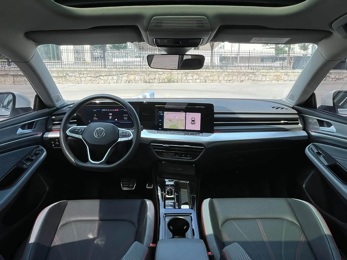 Volkswagen Lamando 2024 — Photo 14/19