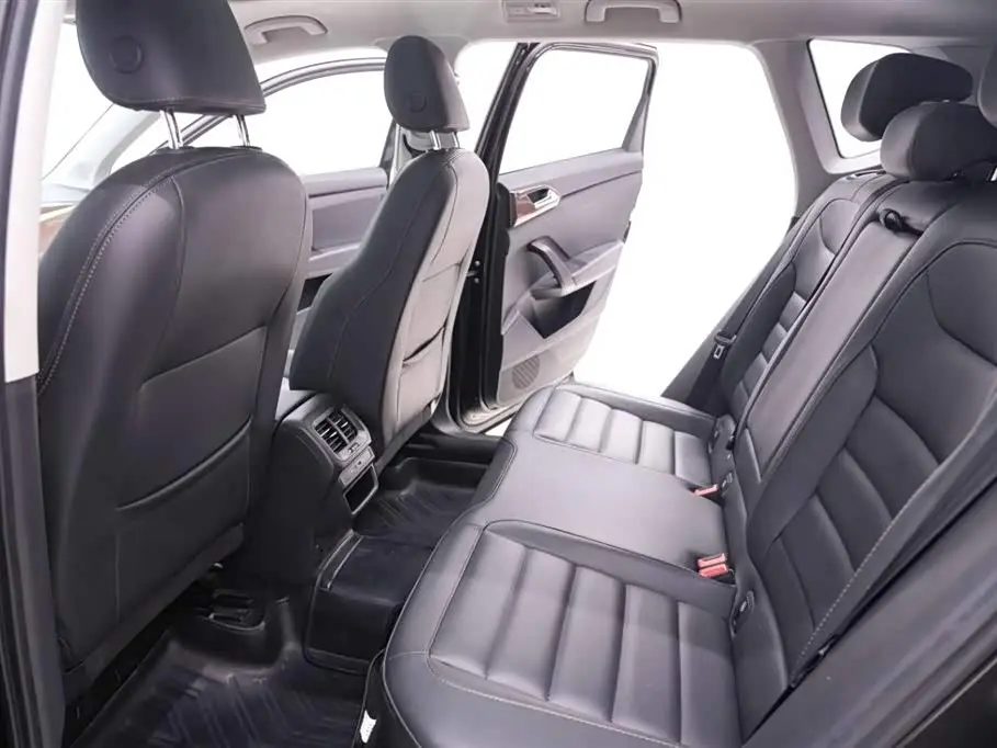 Volkswagen Tharu 2022 — Photo 8/20