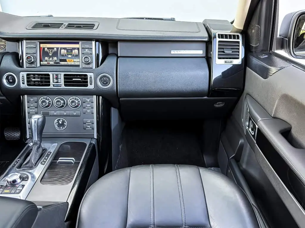 Land Rover Range Rover 2010 — Фото 19/20
