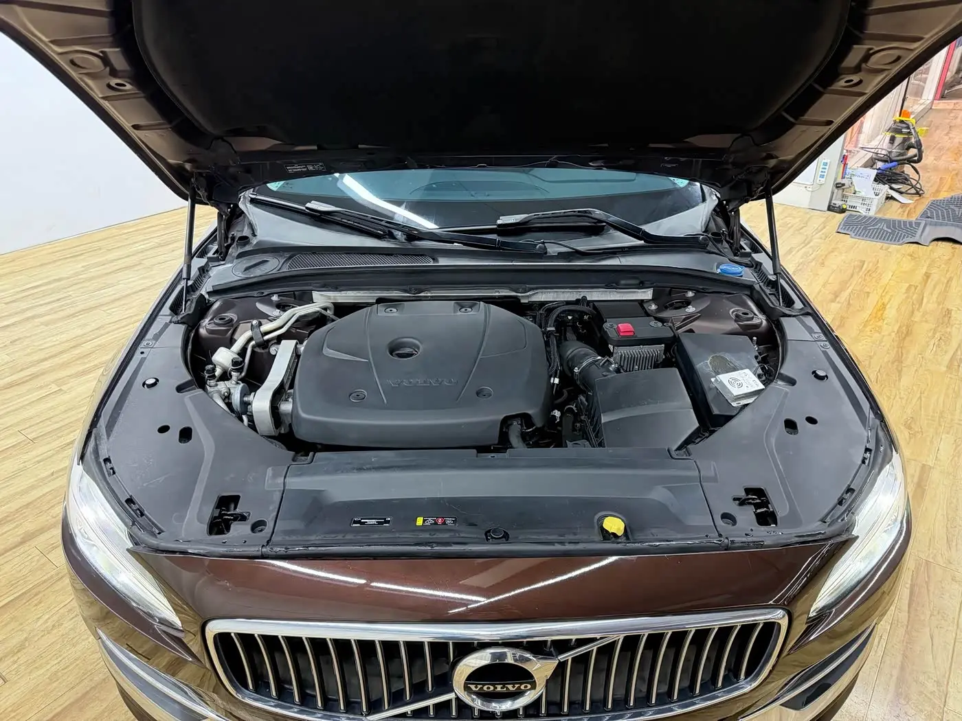 Volvo S90 2018 — Фото 14/20