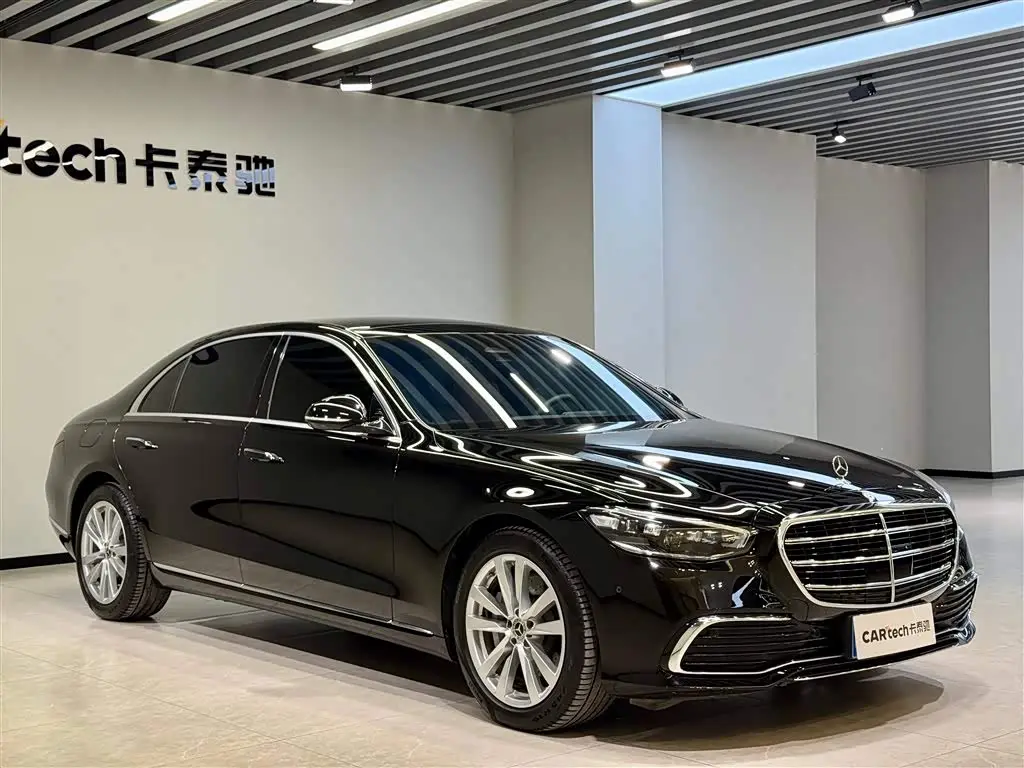 Mercedes-Benz S-Class 2024 — Фото 2/20