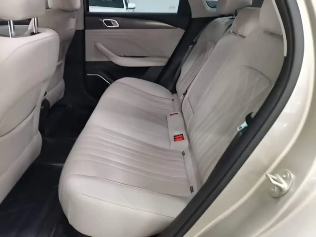 Geely Galaxy Galaxy Stellar 6 2025 — Фото 17/20