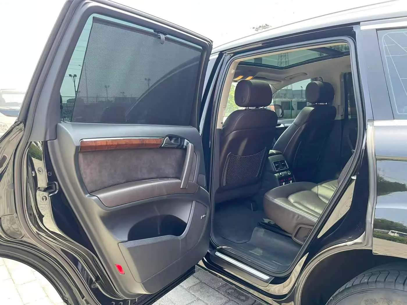 Audi Q7 2012 — Photo 16/20