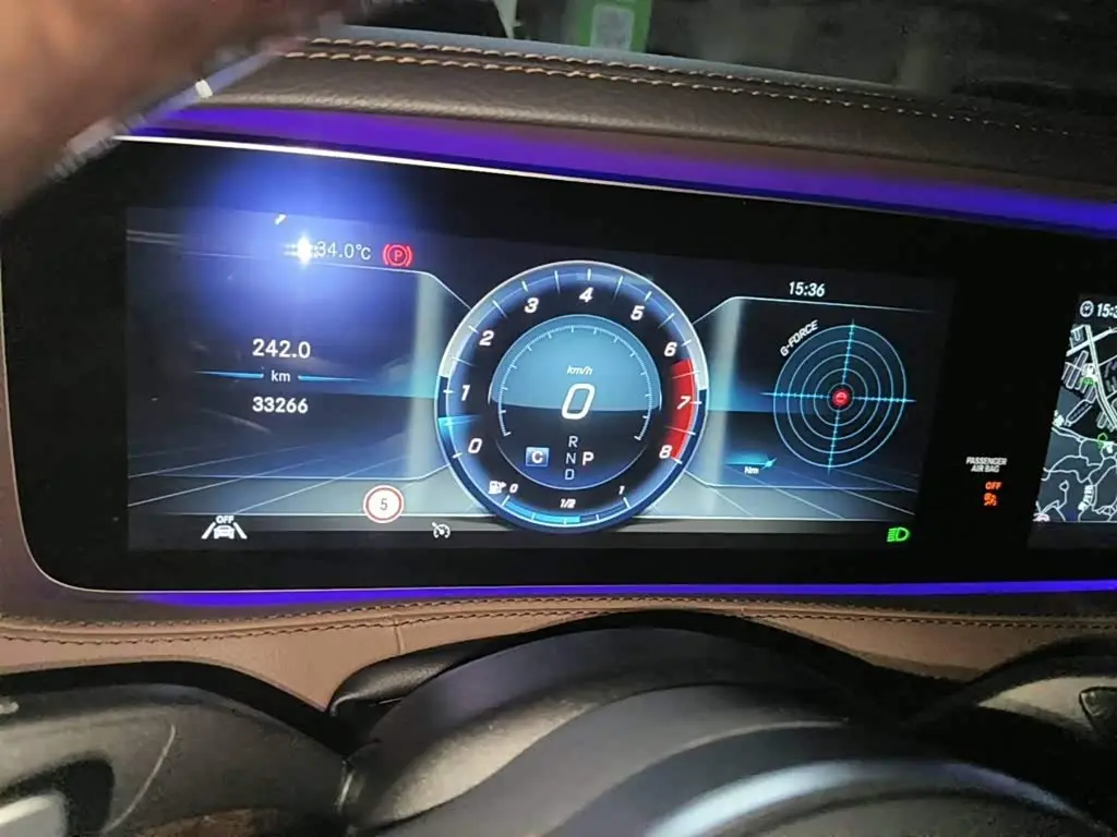 Mercedes-Benz S-Class 2020 — Photo 4/13