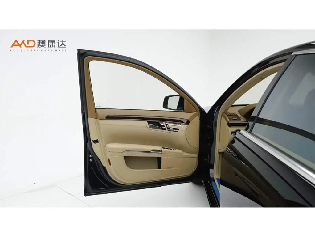 Mercedes-Benz S-Class 2011 — Фото 10/10