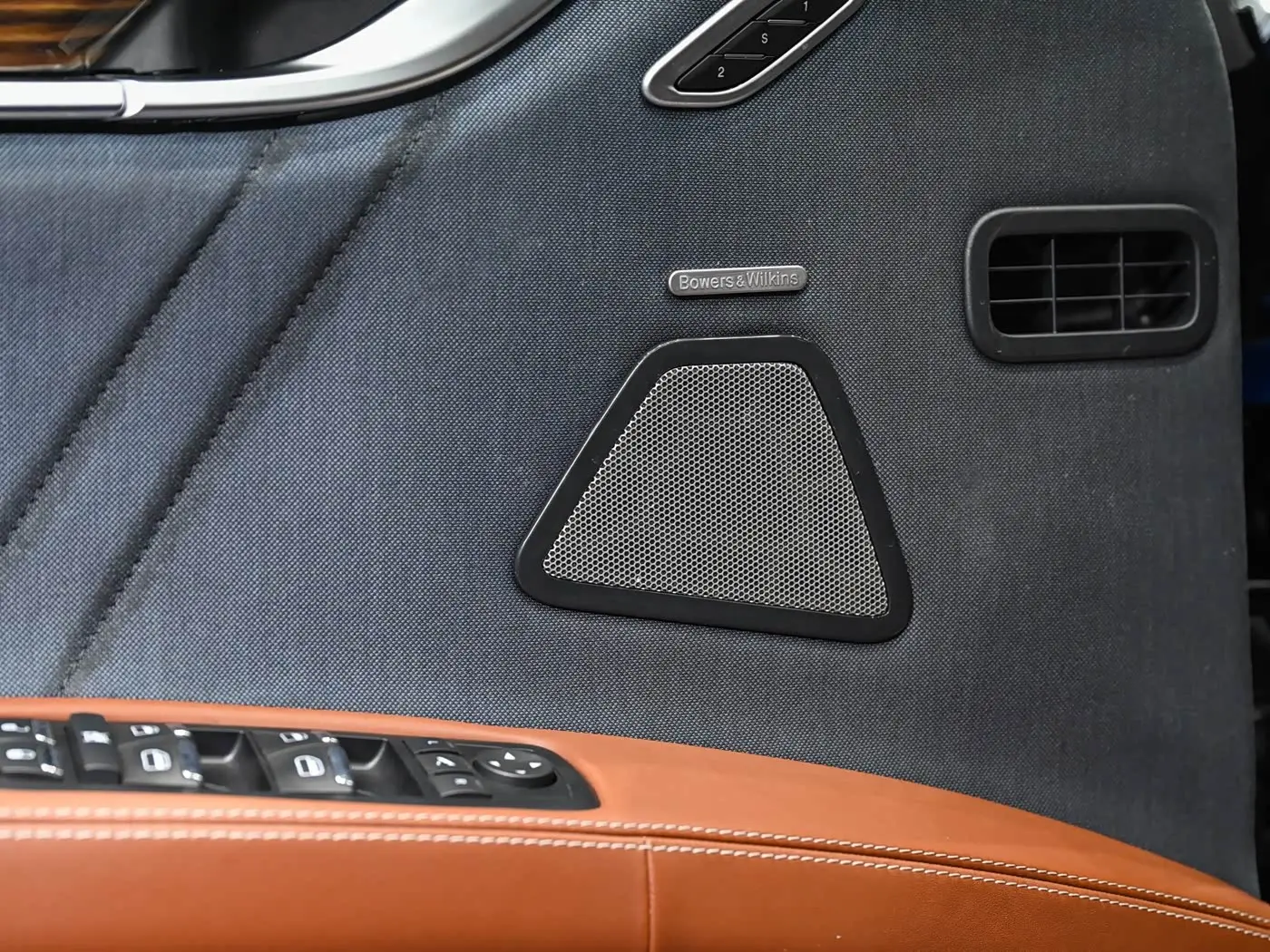 Maserati Ghibli 2020 — Photo 10/20