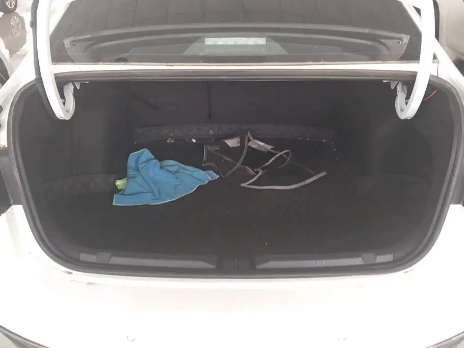 Volkswagen Lavida 2023 — Photo 4/16