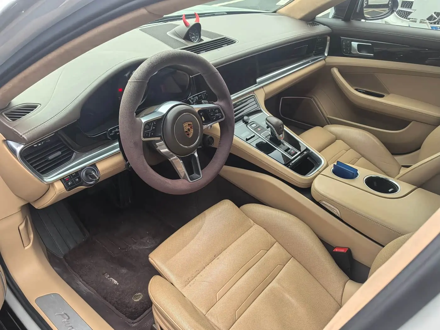 Porsche Panamera 2018 — Photo 5/7
