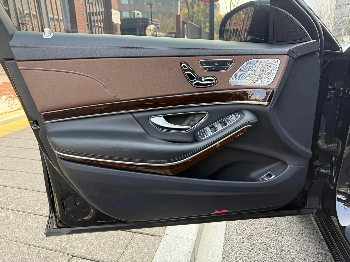 Mercedes-Benz Maybach S-Class 2017 — Şəkil 12/20