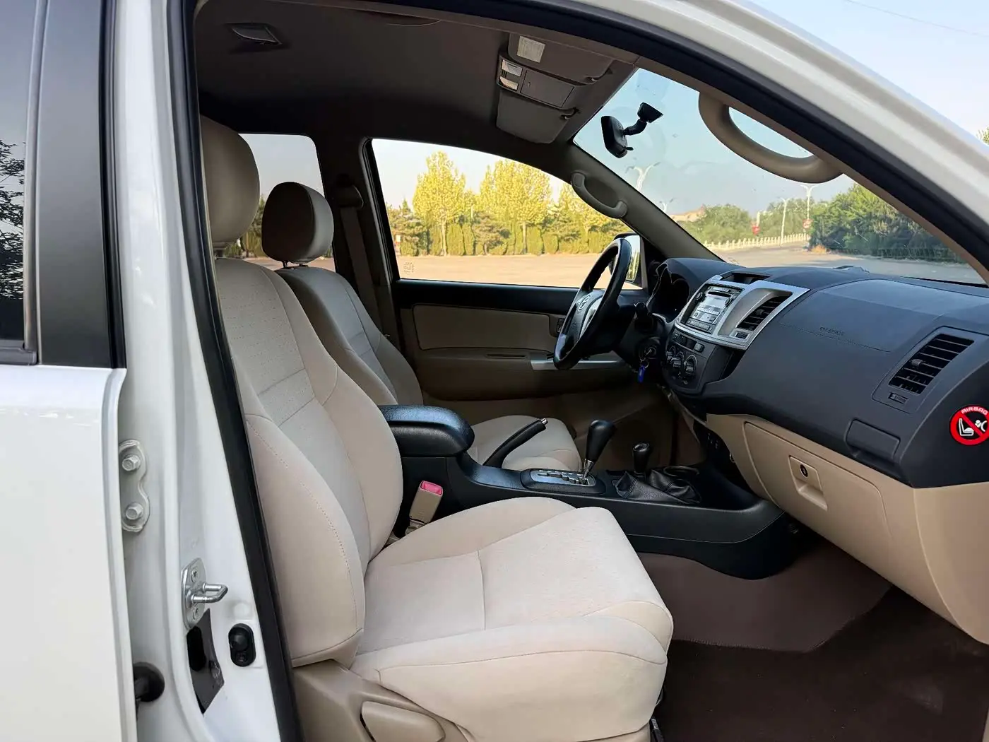 Toyota Fortuner 2016 — Фото 11/19