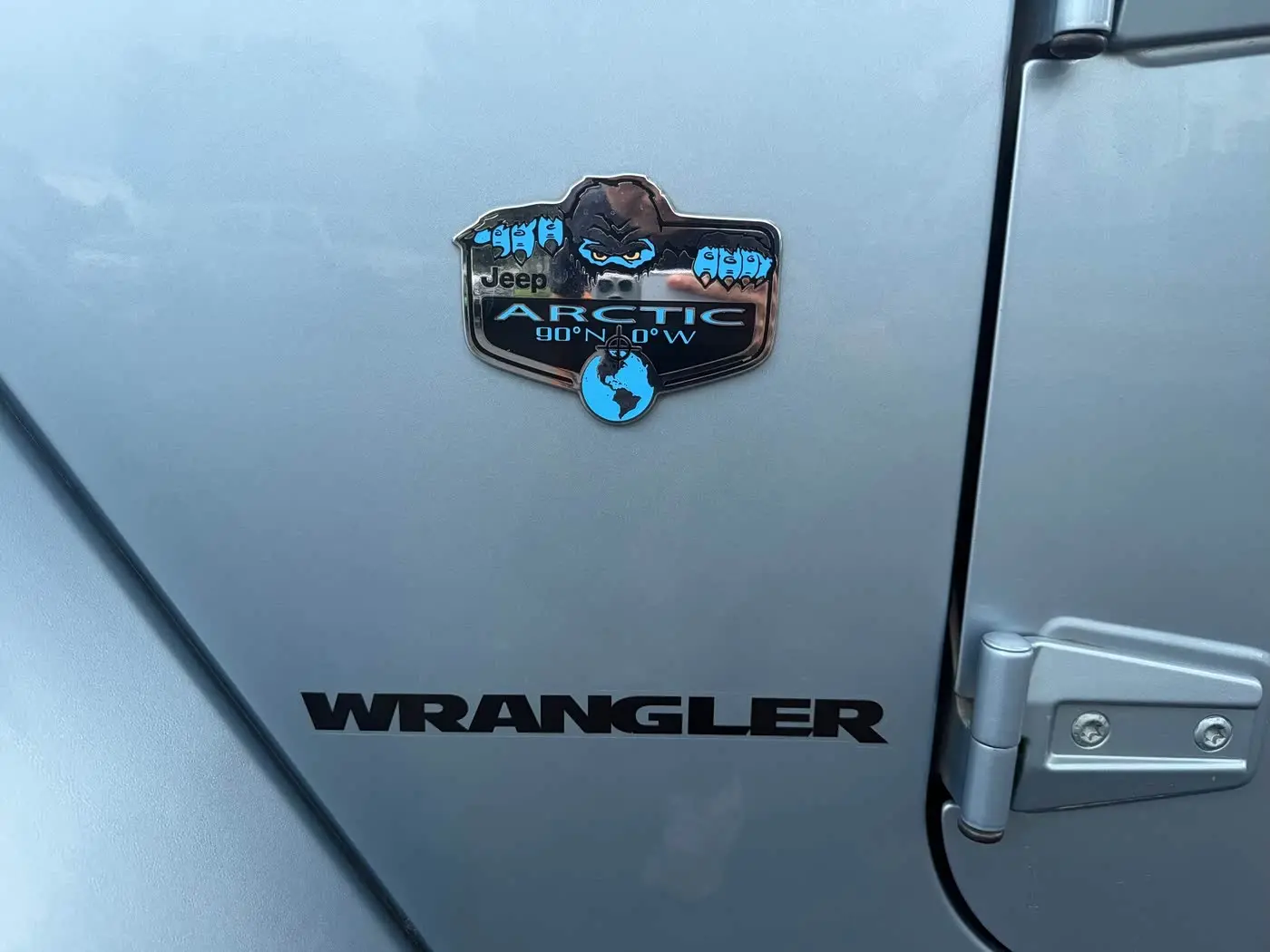 Jeep Wrangler 2012 — Фото 11/17