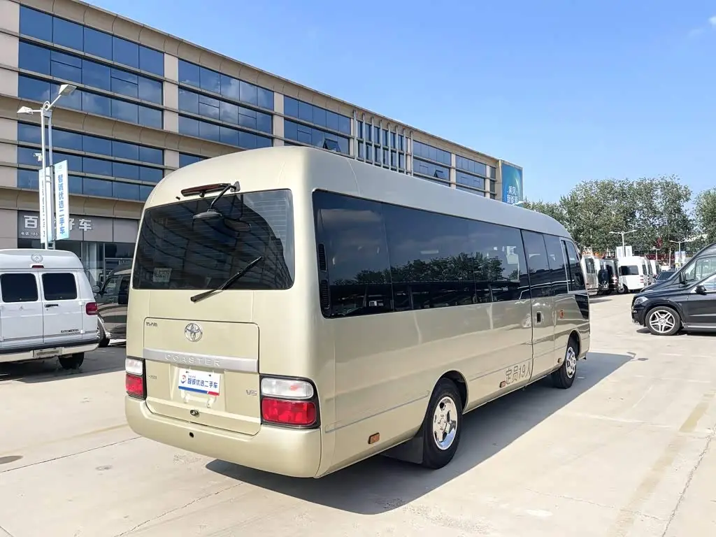 Toyota Coaster 2018 — Photo 19/19