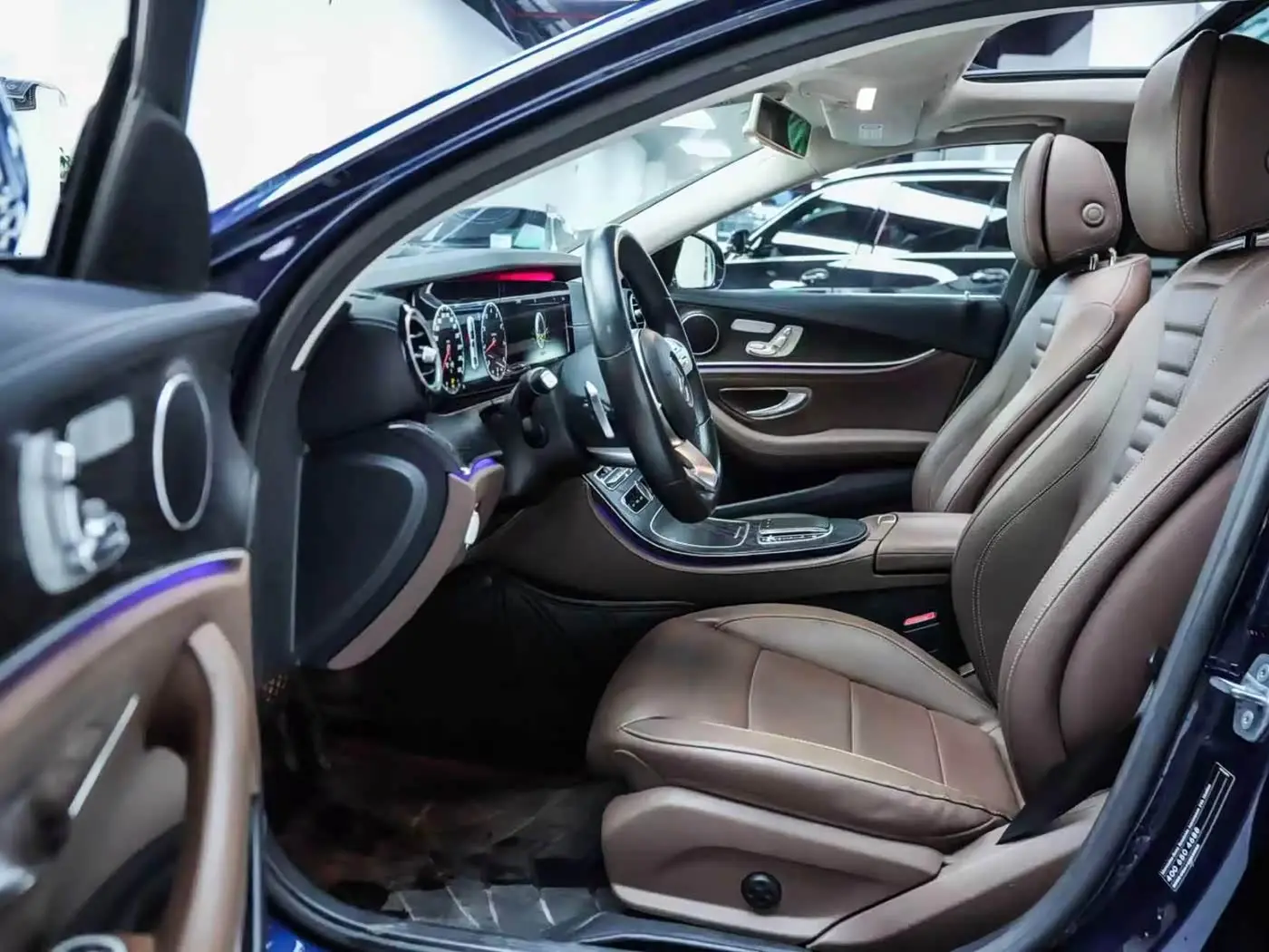Mercedes-Benz E-Class 2019 — Фото 7/12