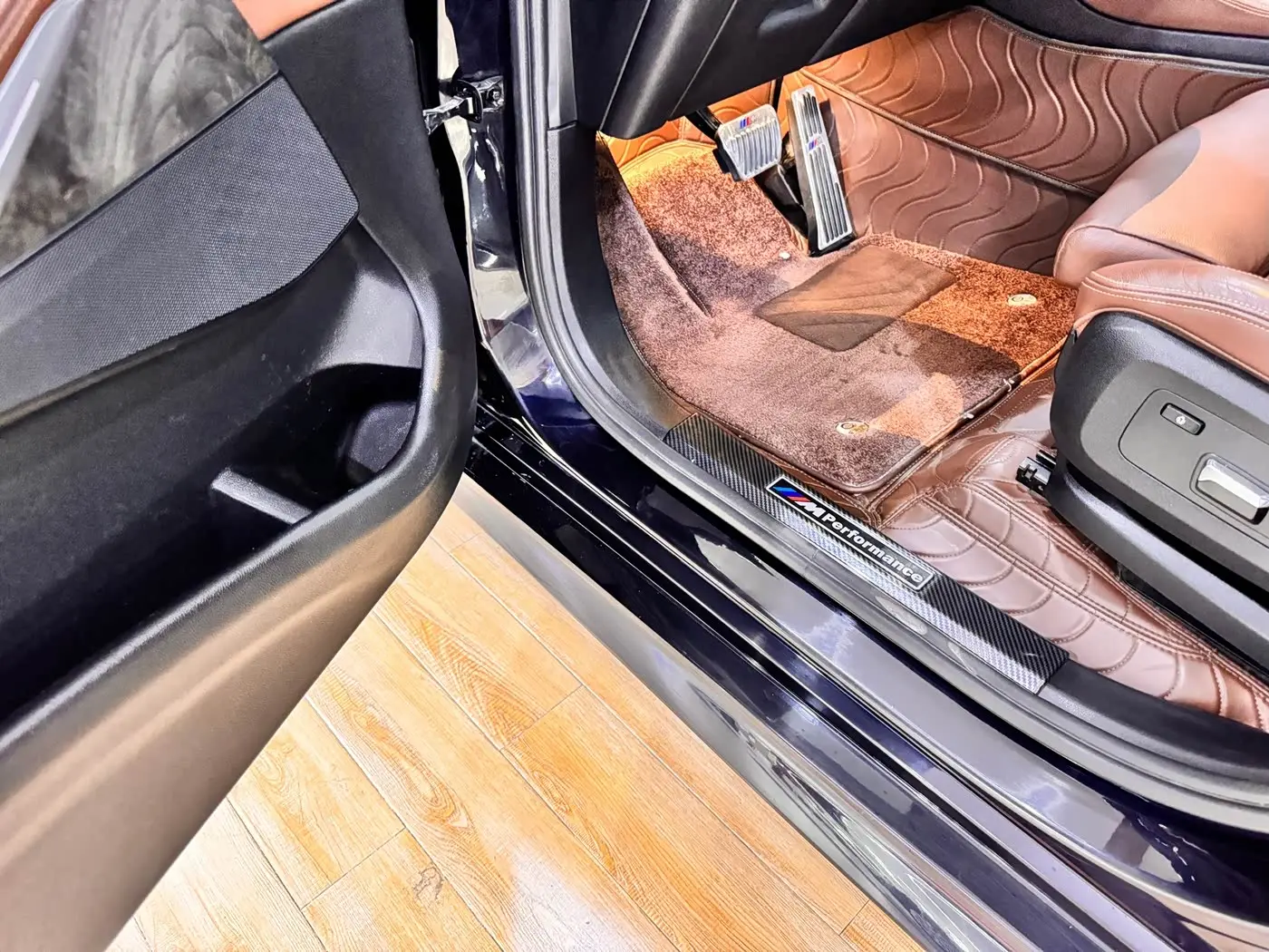 BMW X5 2019 — Фото 13/20