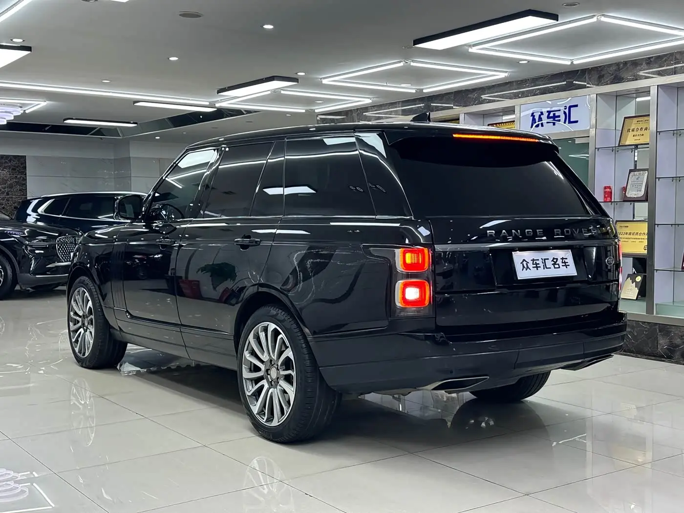 Land Rover Range Rover 2020 — Şəkil 4/20