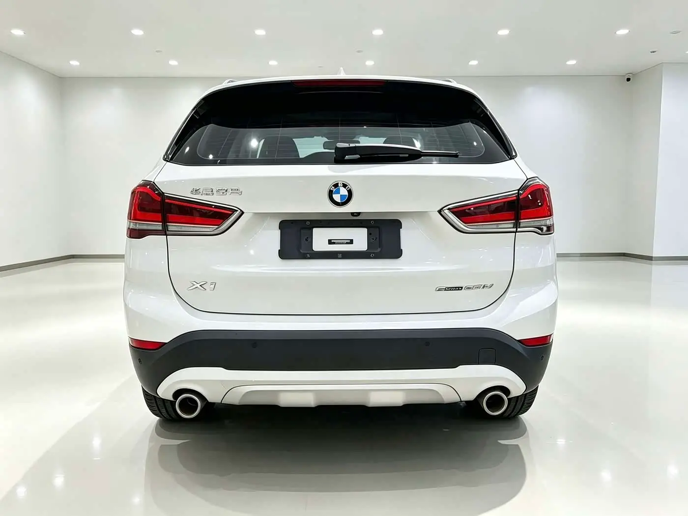 BMW X1 2022 — Photo 5/15