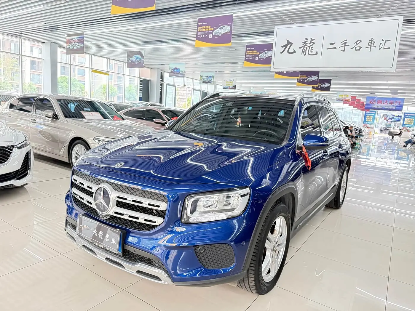 Mercedes-Benz GLB 2021 — Фото 1/9
