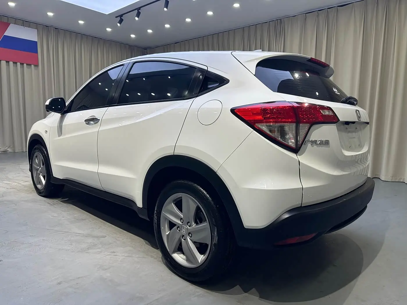 Honda Vezel 2022 — Photo 5/20