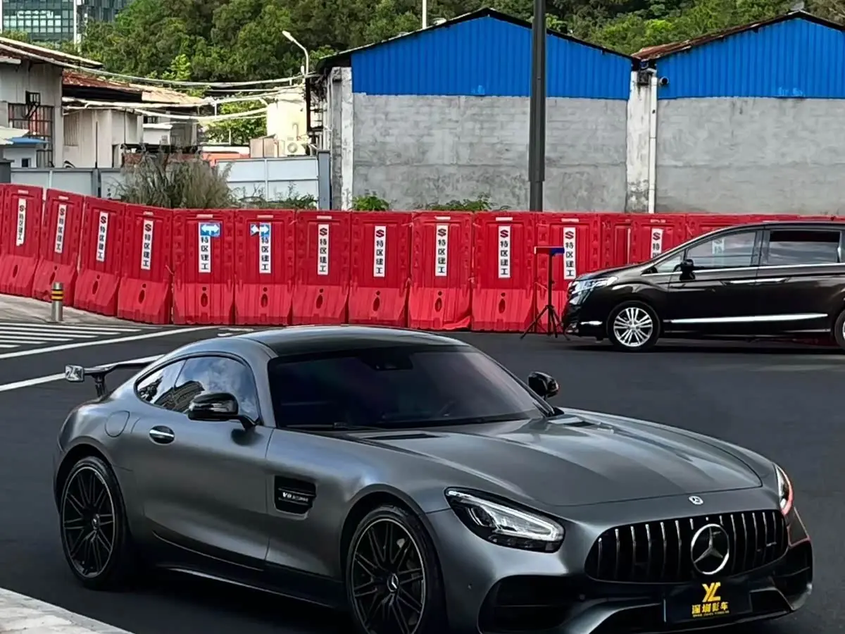 Mercedes-Benz AMG GT 2022 — Фото 3/9