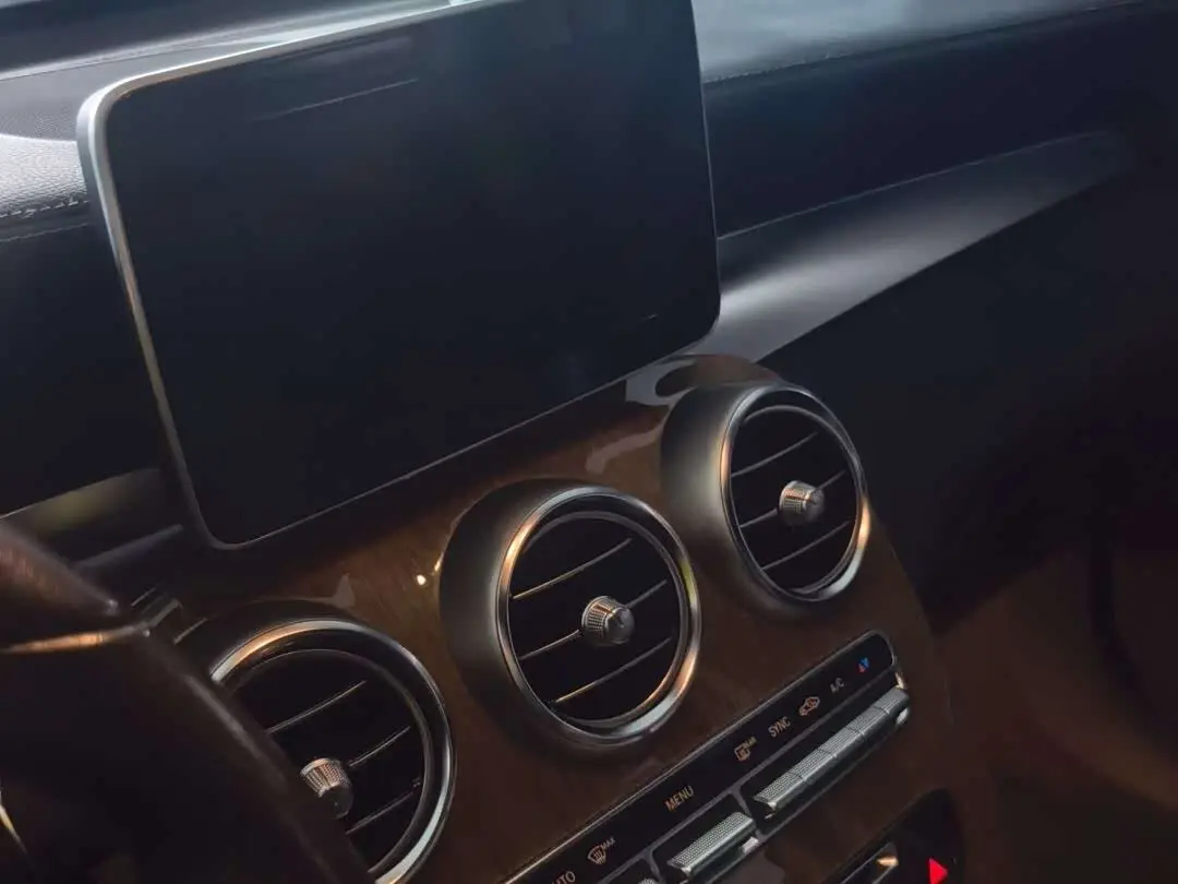 Mercedes-Benz GLC Coupe 2019 — Photo 17/20