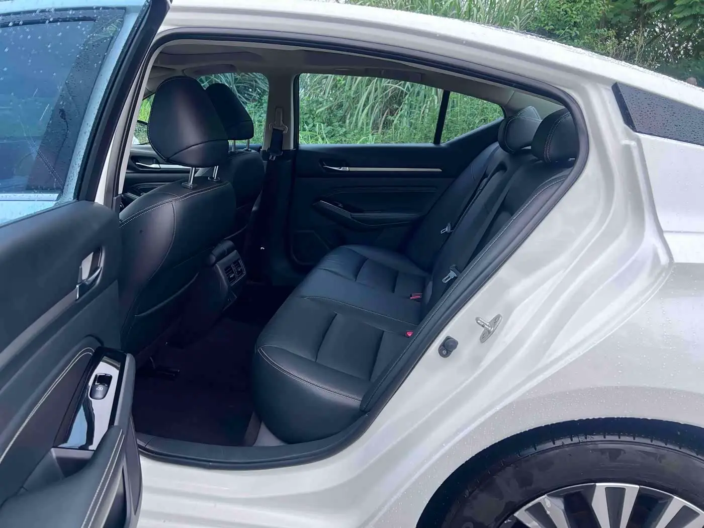 Nissan Teana 2023 — Photo 11/14