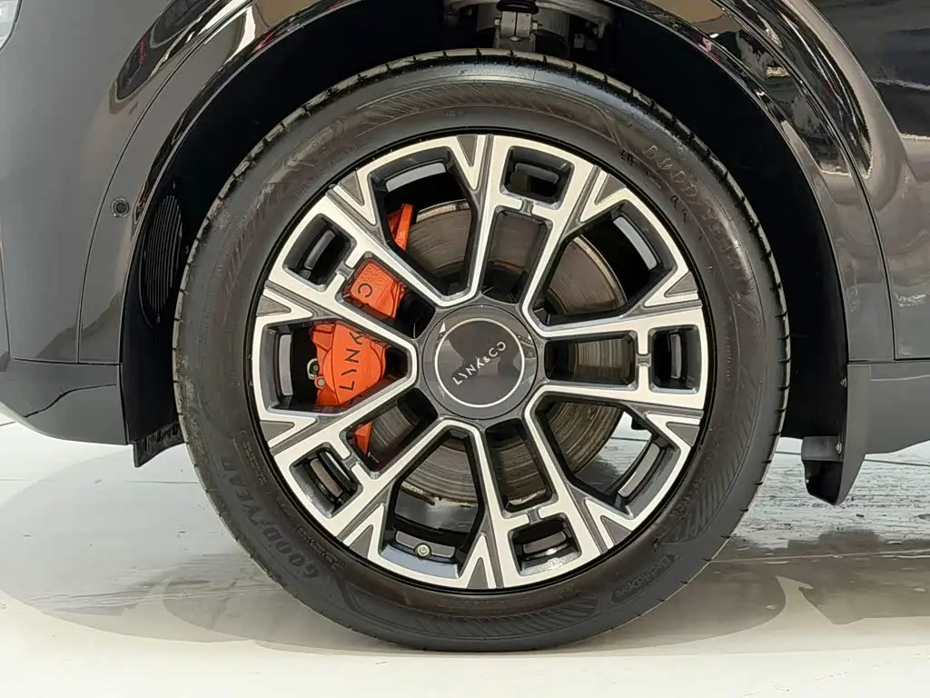 Lynk & Co 900 2025 — Photo 11/20