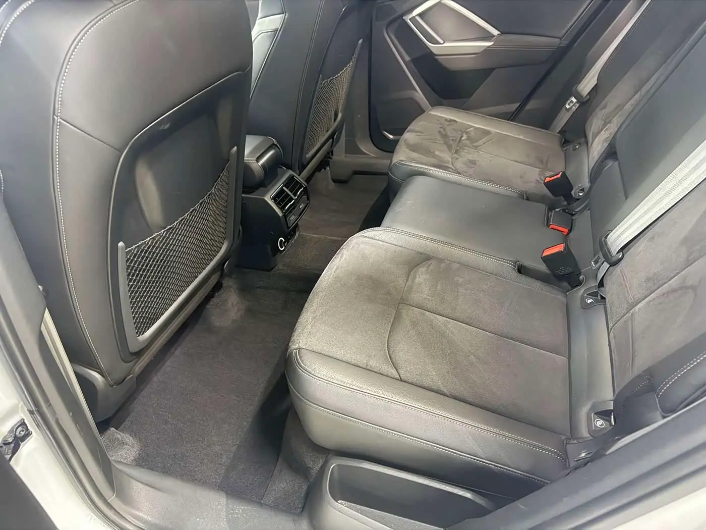 Audi Q3 2023 — Photo 9/15