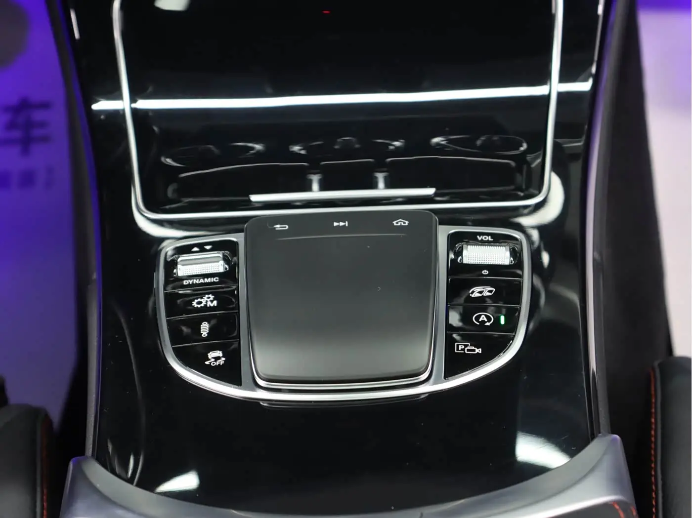 Mercedes-Benz C-Class AMG 2023 — Фото 17/20