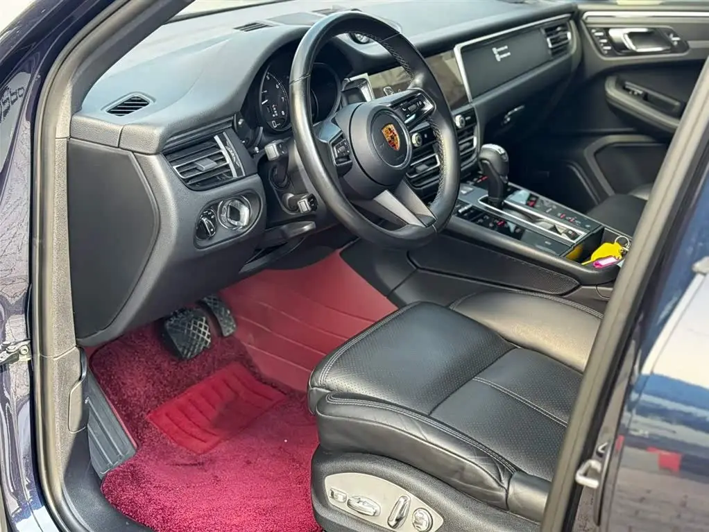 Porsche Macan 2022 — Фото 12/15