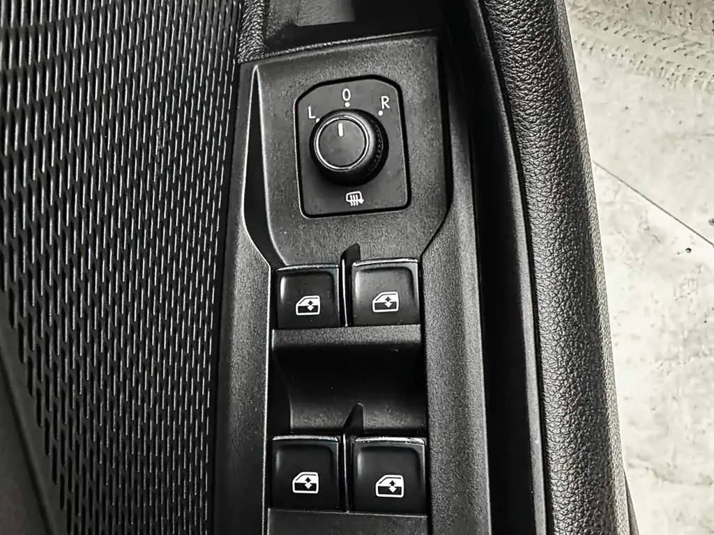 Škoda Octavia 2023 — Фото 13/20