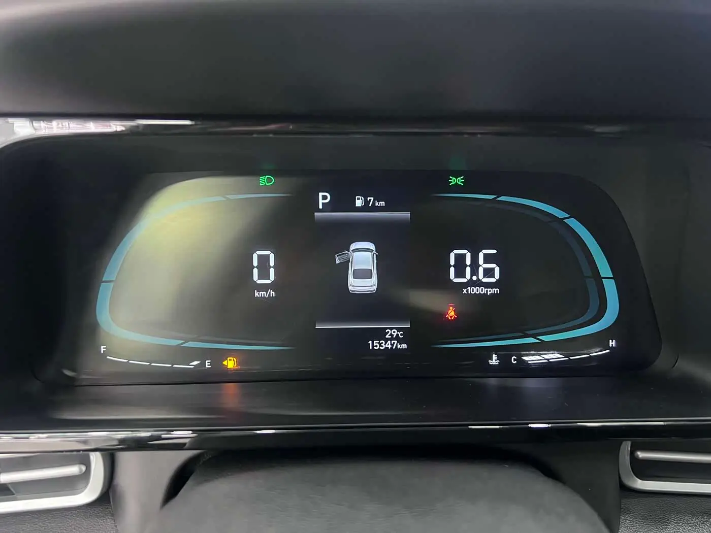 Hyundai Elantra 2024 — Photo 9/20