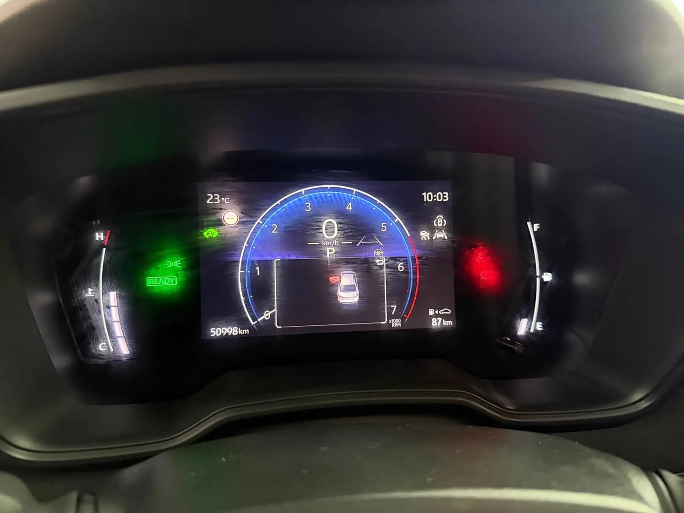 Toyota Corolla 2023 — Photo 8/17