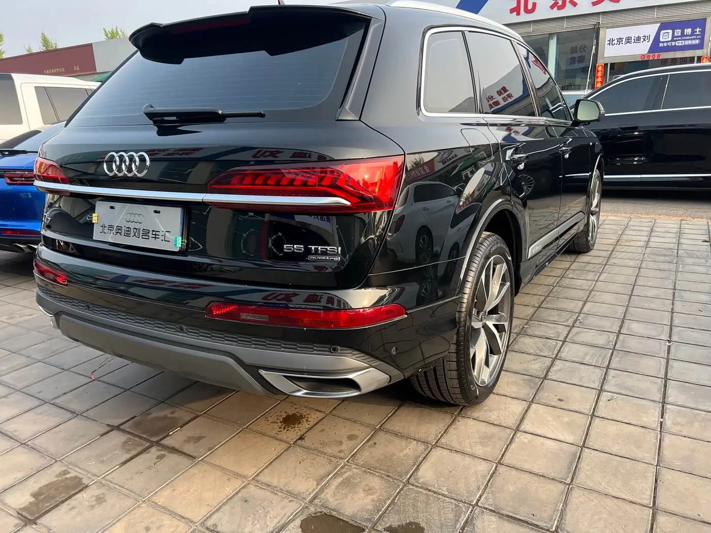 Audi Q7 2023 — Фото 6/20