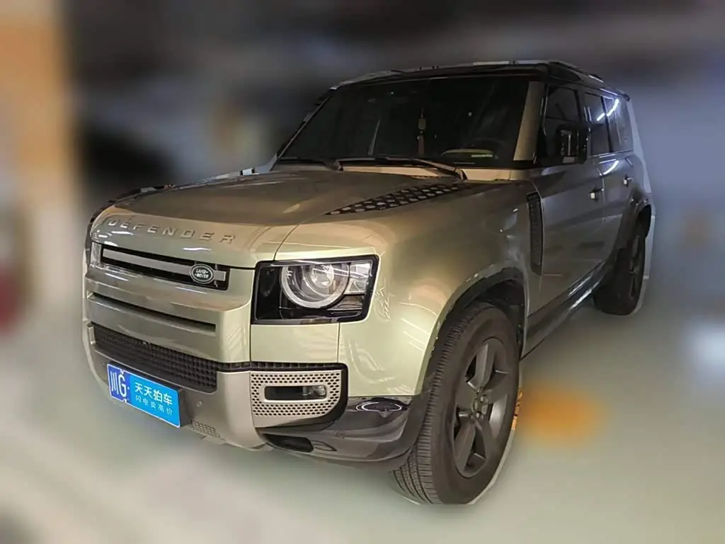 Land Rover Defender, 2024