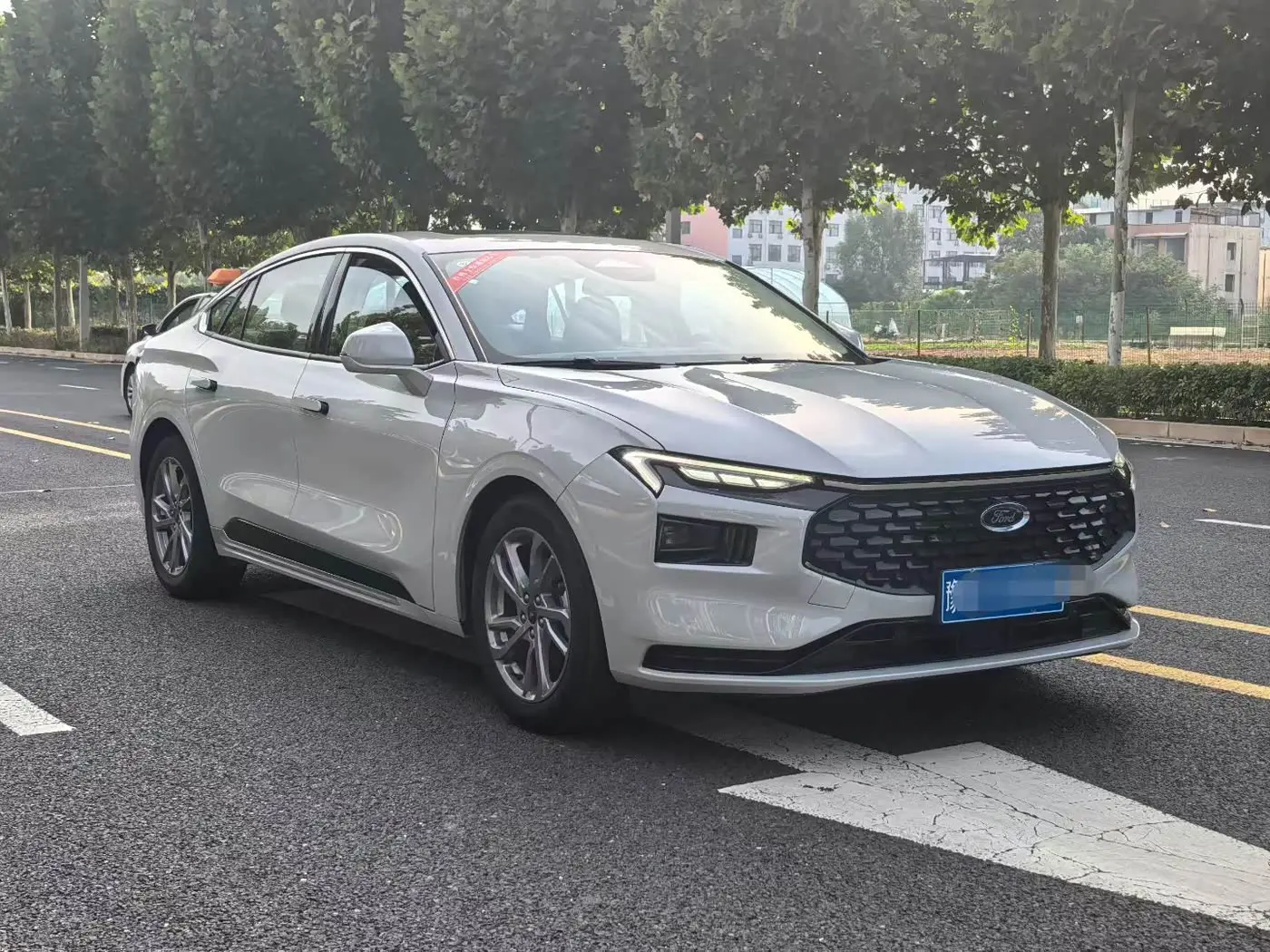 Ford Mondeo 2023 — Şəkil 3/9