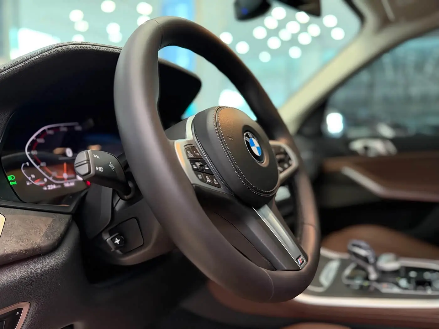 BMW X5 2021 — Фото 16/20
