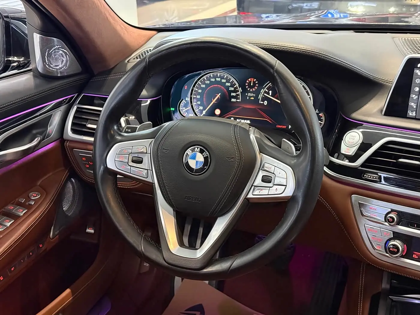 BMW 7 Series 2018 — Photo 5/19