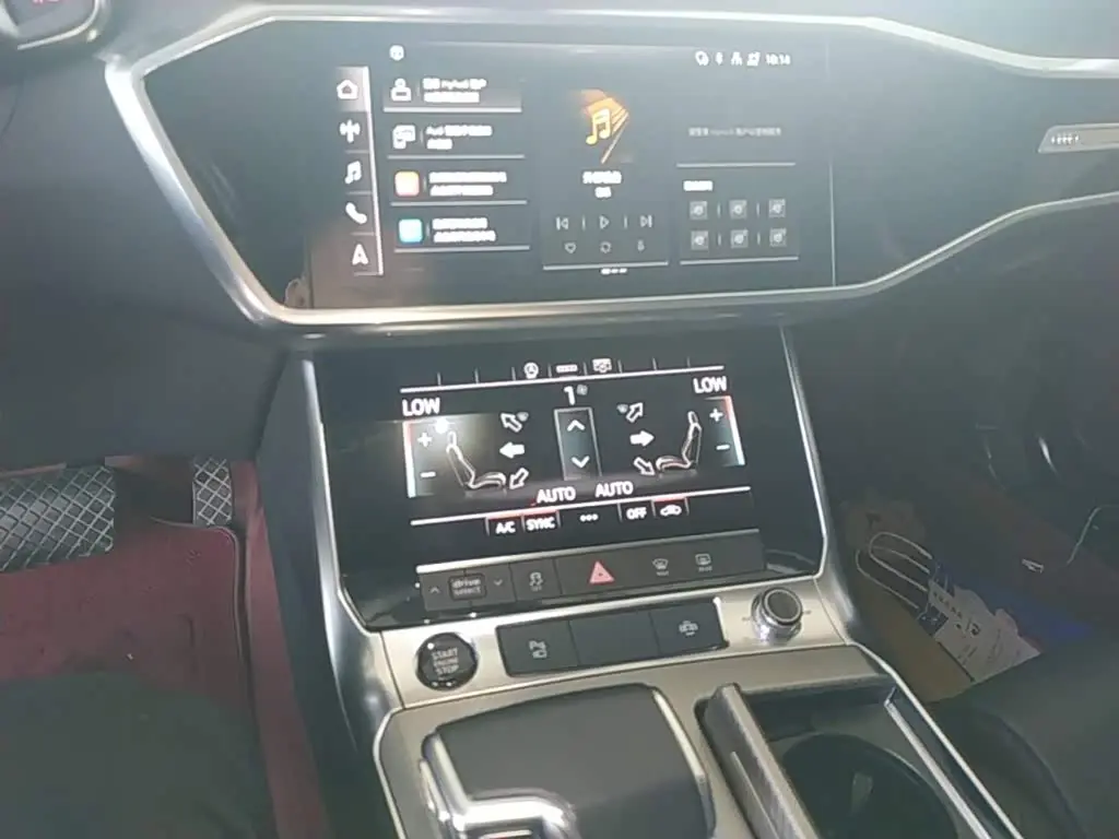 Audi A6L 2021 — Photo 12/19