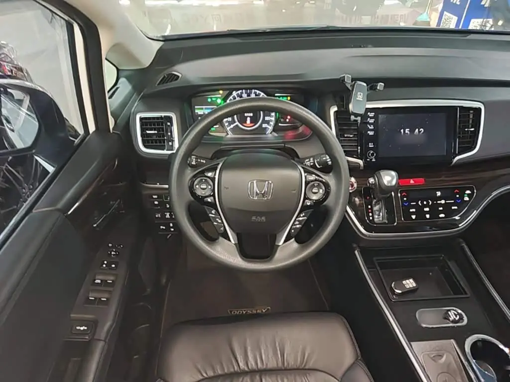Honda Odyssey 2020 — Photo 10/19