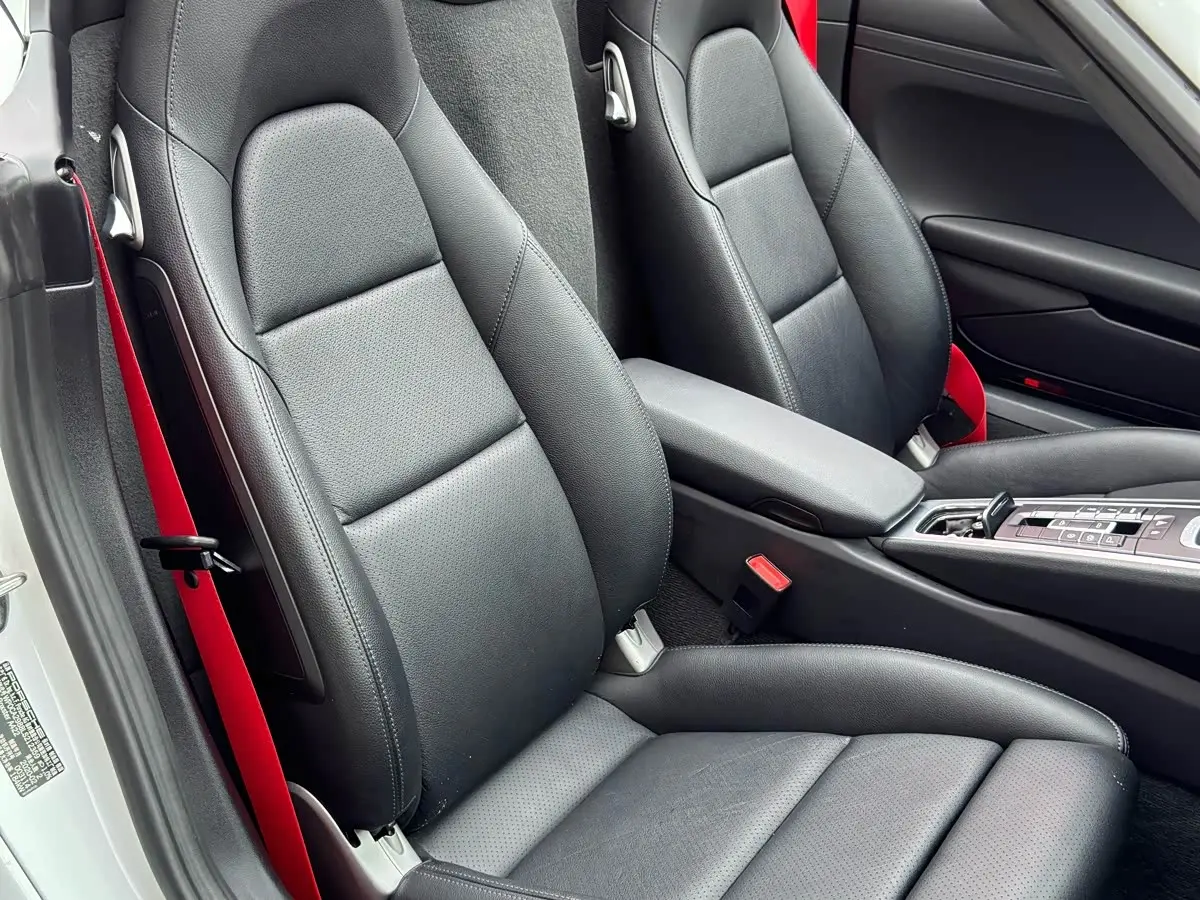 Porsche 718 2020 — Photo 16/16