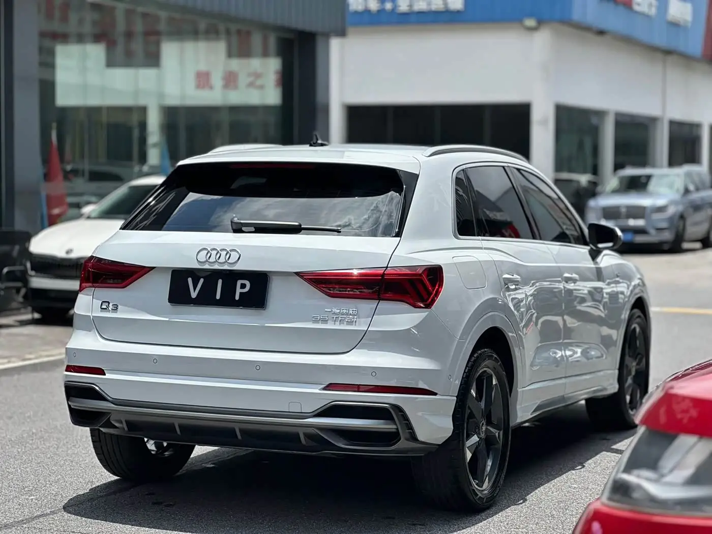 Audi Q3 2022 — Photo 6/14