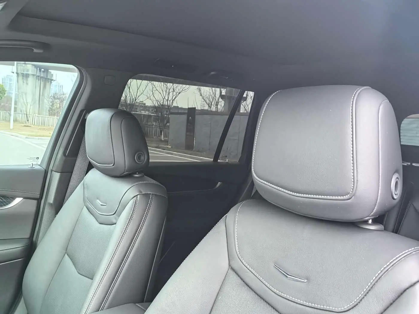 Cadillac XT6 2023 — Photo 8/20
