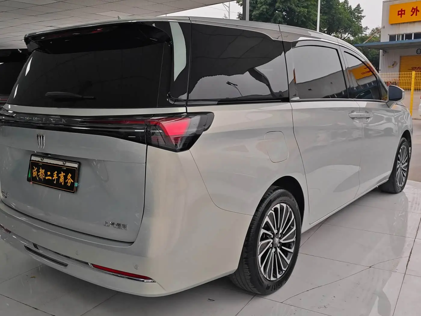 Buick GL8 New Energy 2025 — ფოტო 9/9