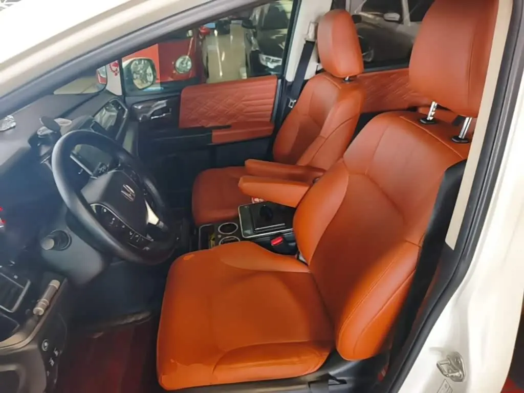 Honda Elysion 2019 — Photo 14/19