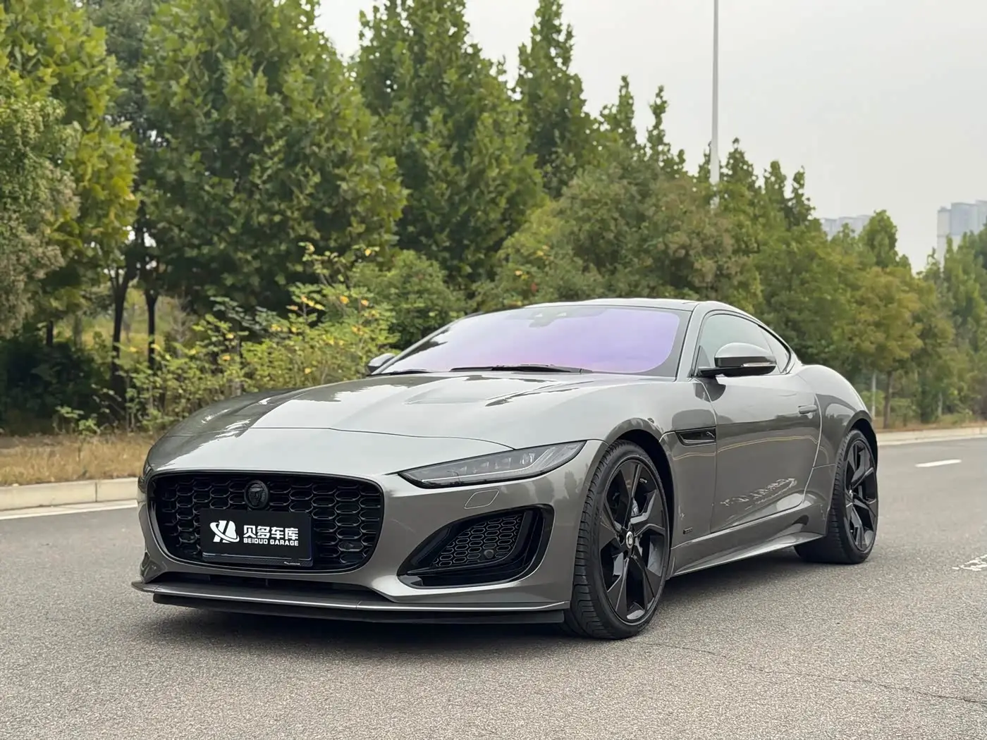 Jaguar F-TYPE, 2024