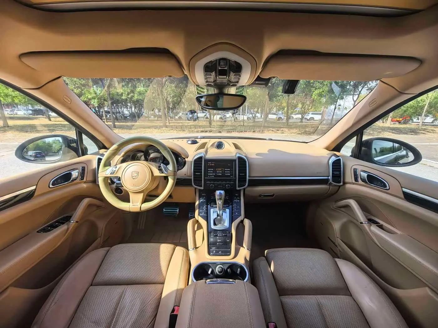 Porsche Cayenne 2013 — Photo 13/14