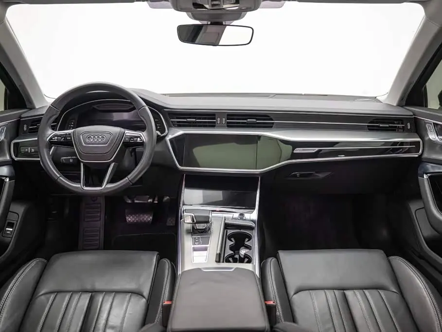 Audi A6L 2025 — Photo 12/20