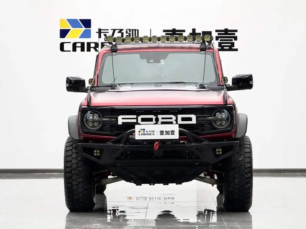 Ford Bronco 2024 — Photo 2/19
