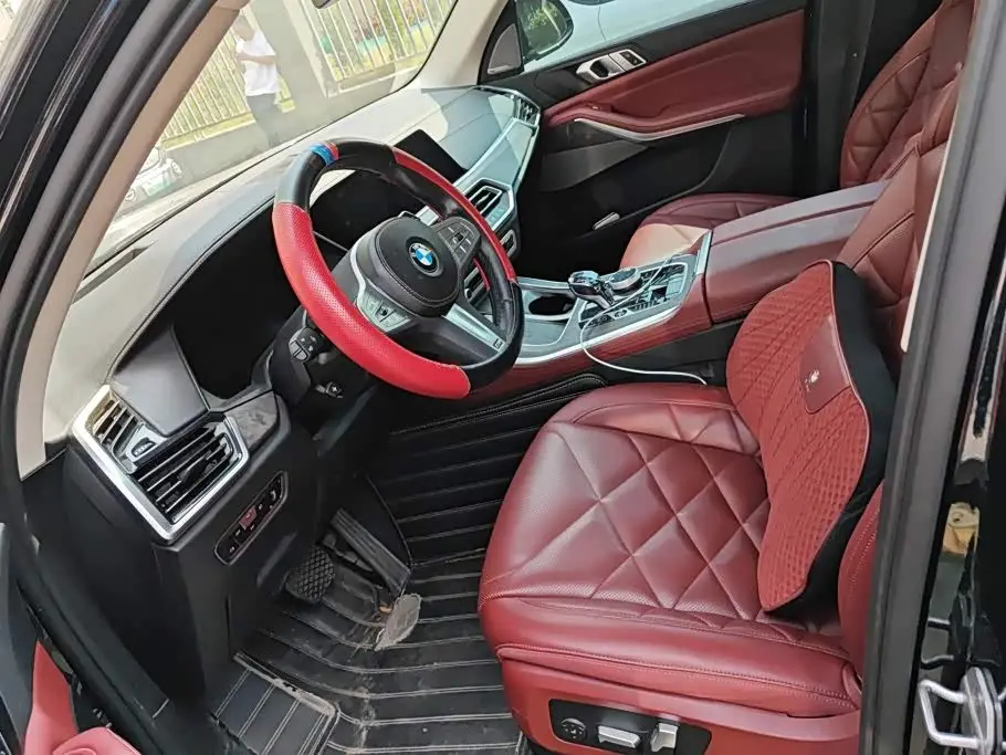 BMW X5 2023 — Photo 9/16